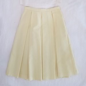 Yellow pleat skirt
